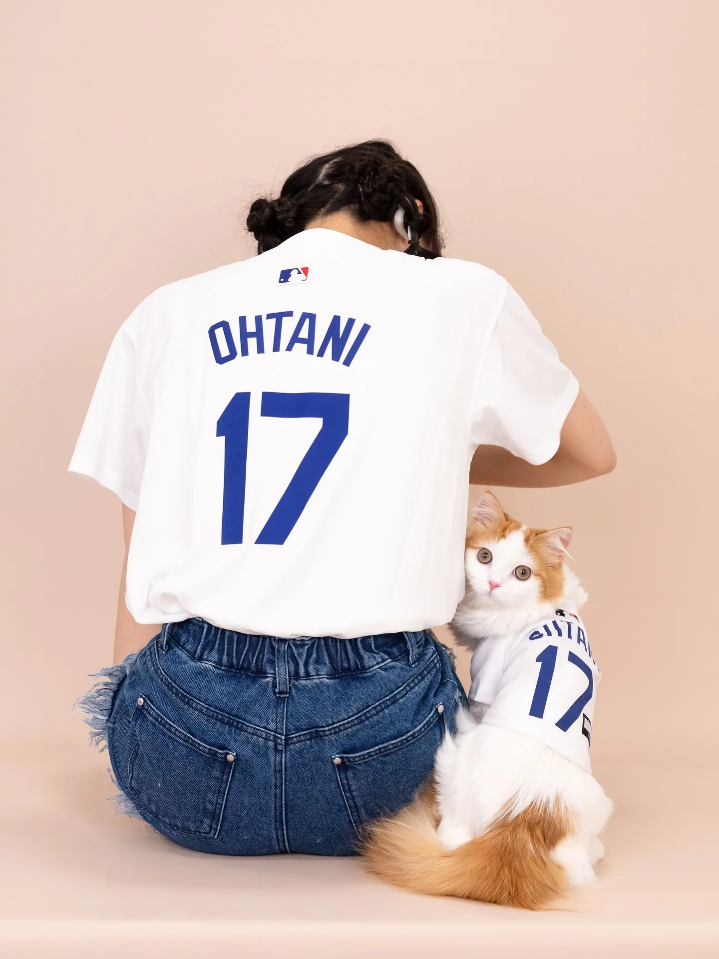 【BEIGE Backdrop Photoshoot -Wi...