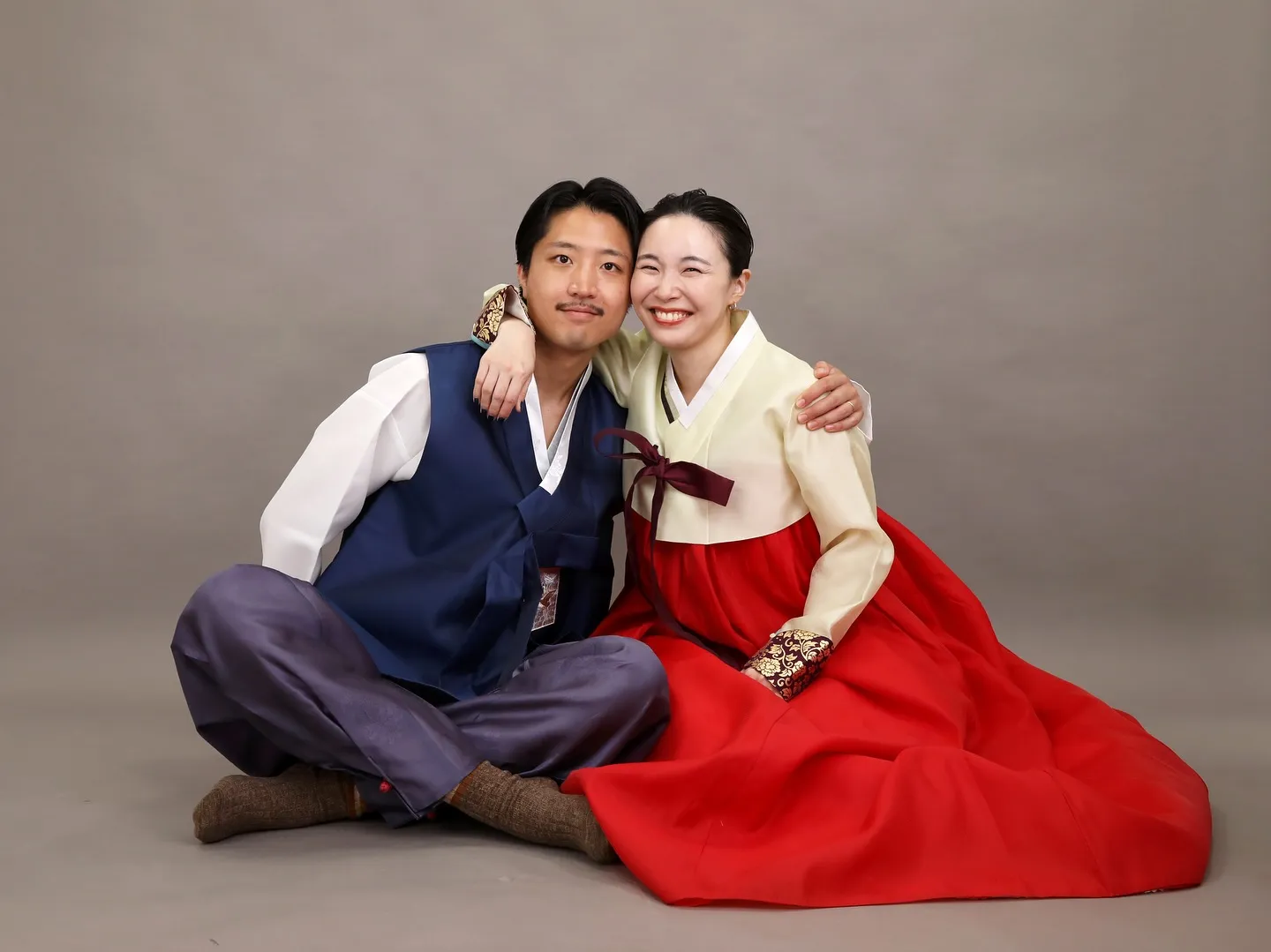 【GRAY Backdrop Photoshoot -前撮り...