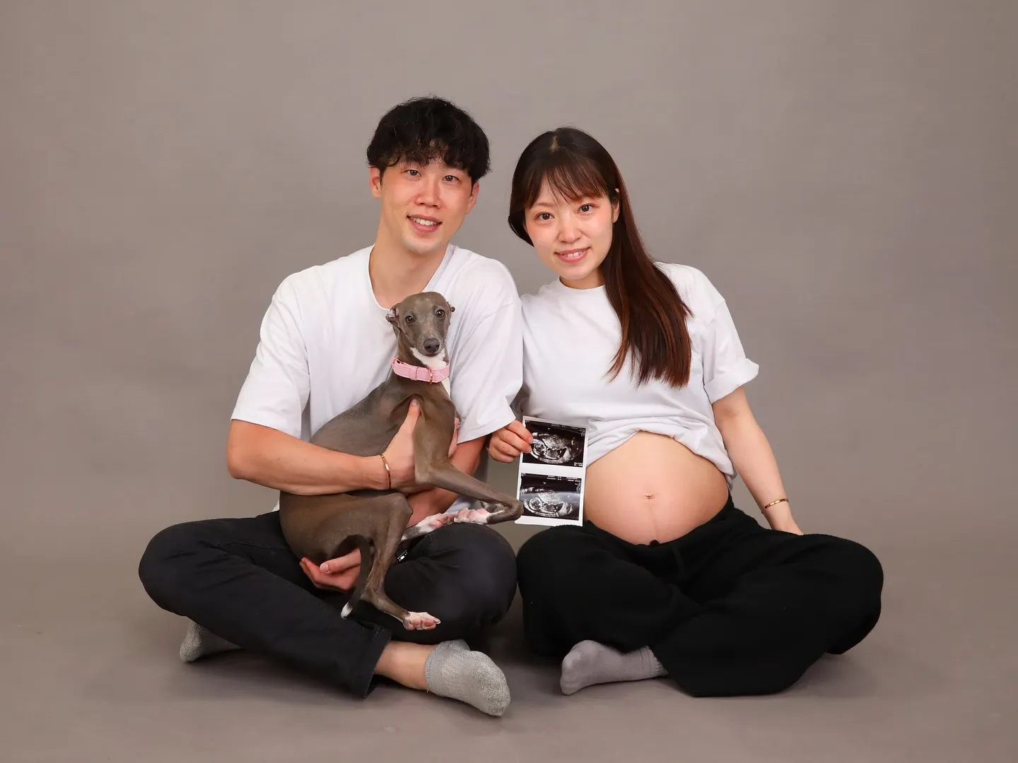 【GRAY Backdrop Photoshoot -マタニ...